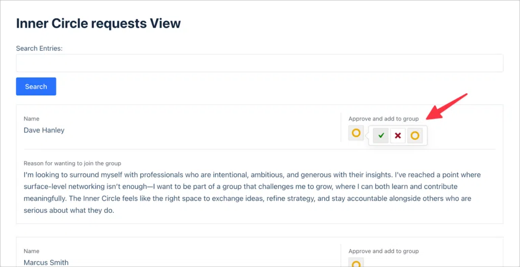 A View entry in GravityView; there is an arrow pointing to the 'Approve/reject' button.