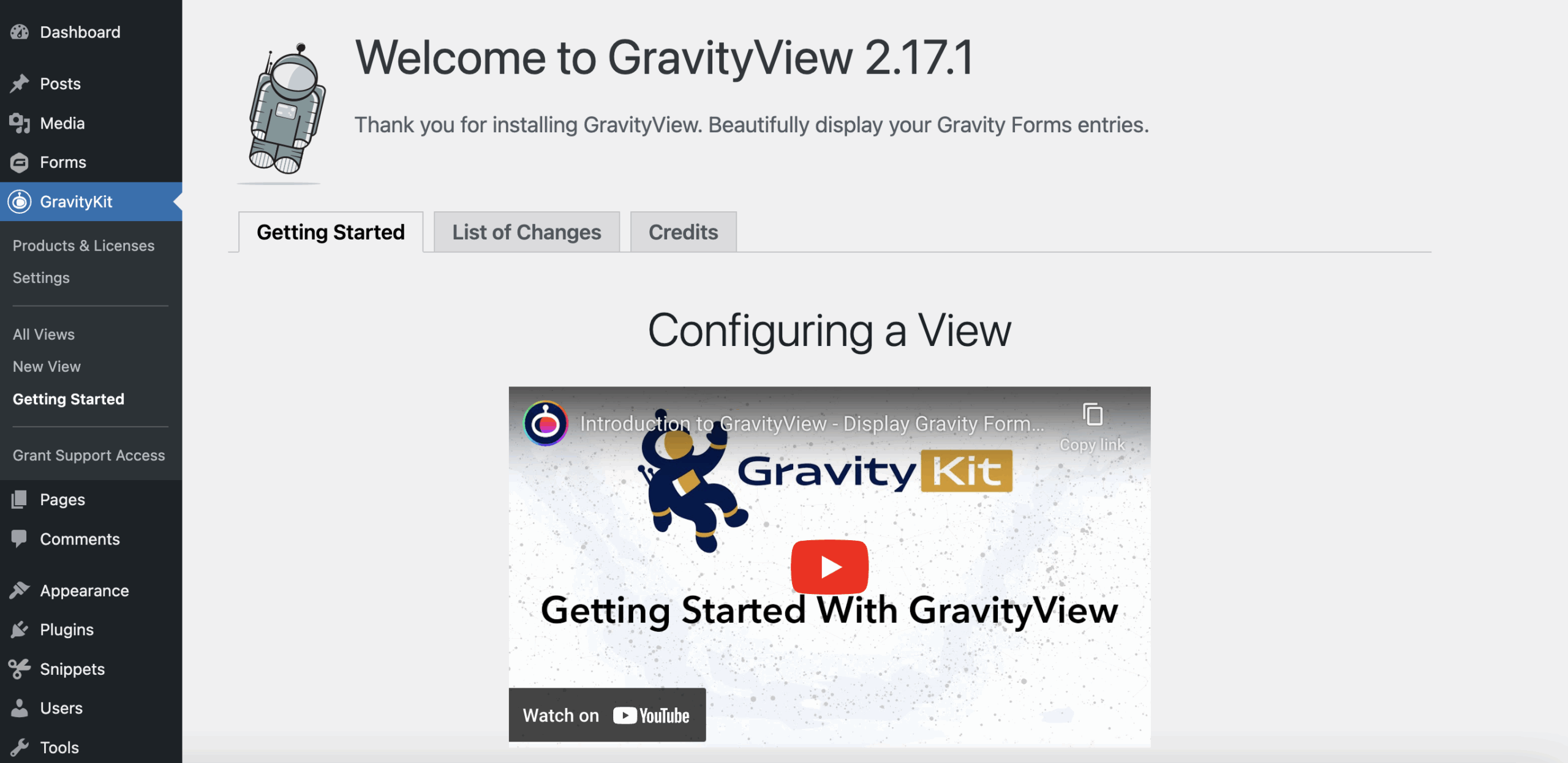 GravityView 2.17.1 welcome screen with sidebar menu and tutorial video link